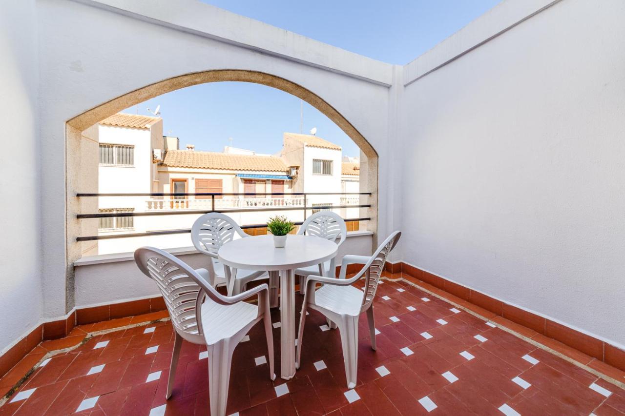 Apartment Cozy Near The Sea Torrevieja